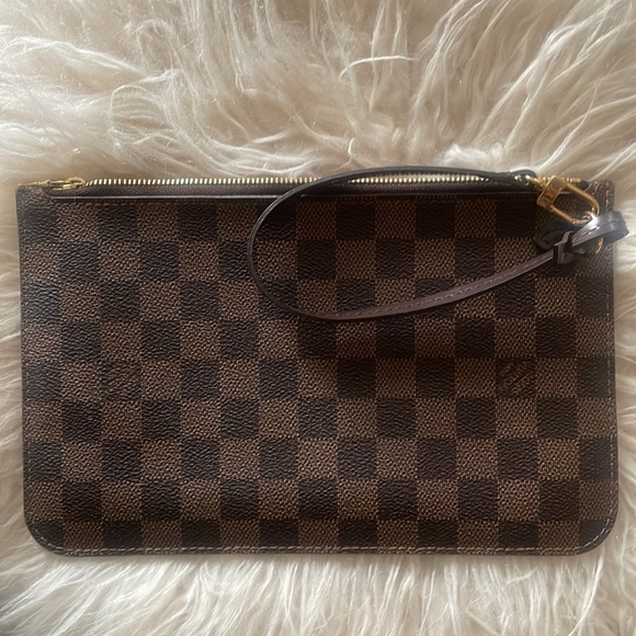 Louis Vuitton Neverfull pouch/clutch in Damier Ebene - Picture 2 of 9
